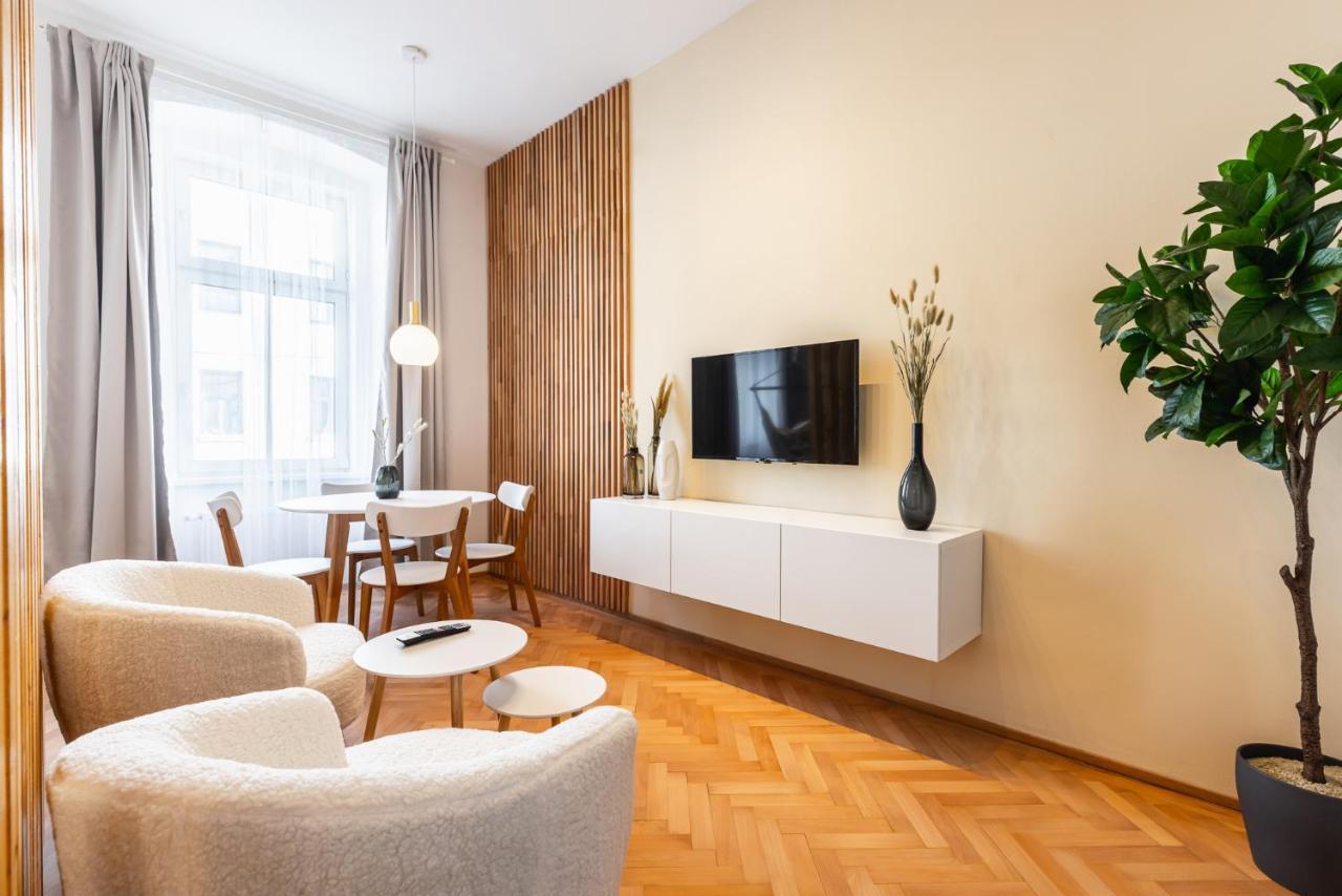 Classy And Elegant Apartments In A Calm Area Viena Exterior foto