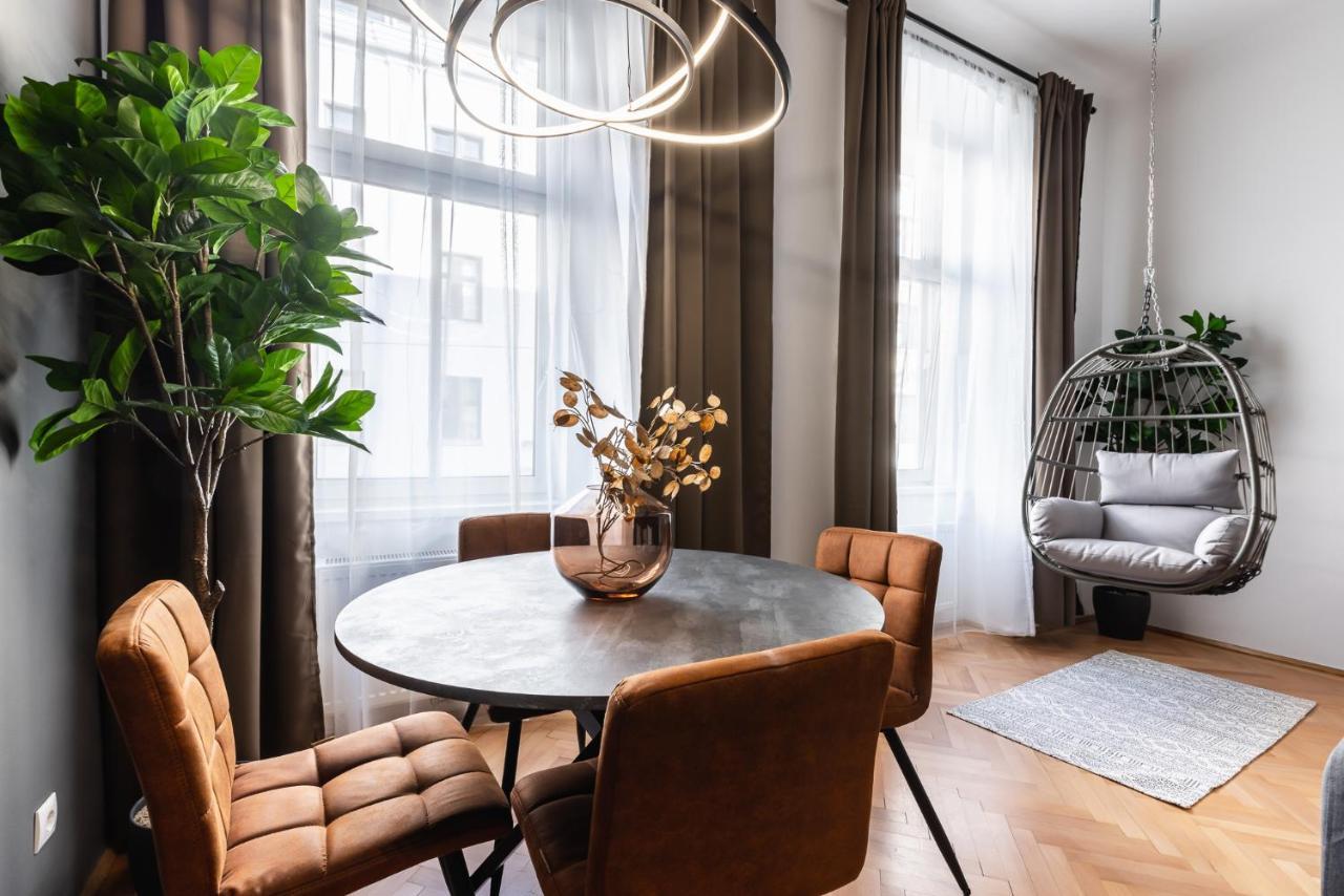 Classy And Elegant Apartments In A Calm Area Viena Exterior foto